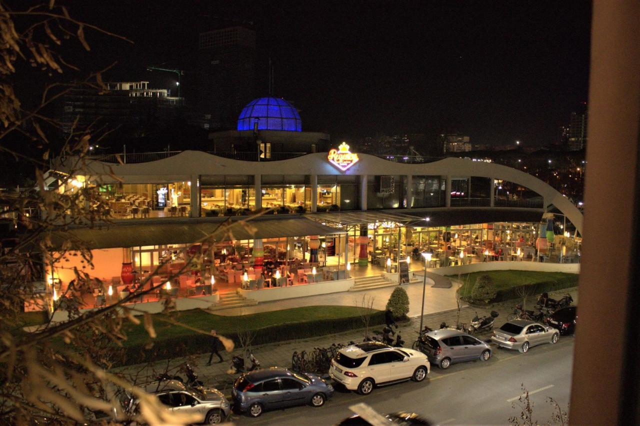 Ferienwohnung Bliri Shallvaret Tirana Exterior foto